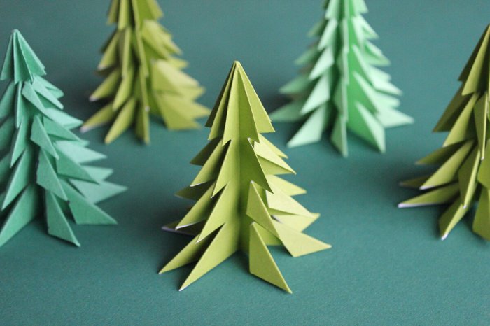 Diy paper christmas tree