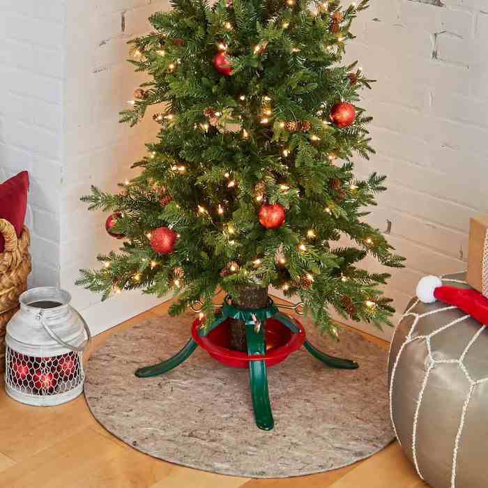 Artificial christmas tree stand diy