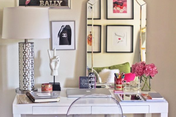 Decor ideas for desk