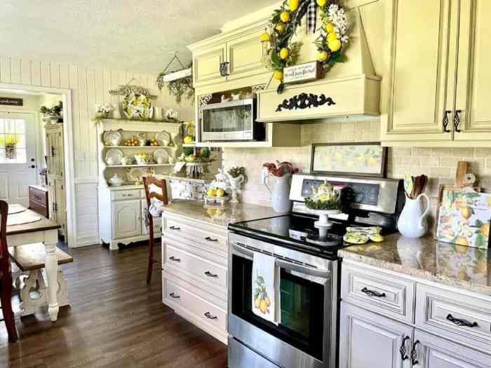 Lemon kitchen decor ideas