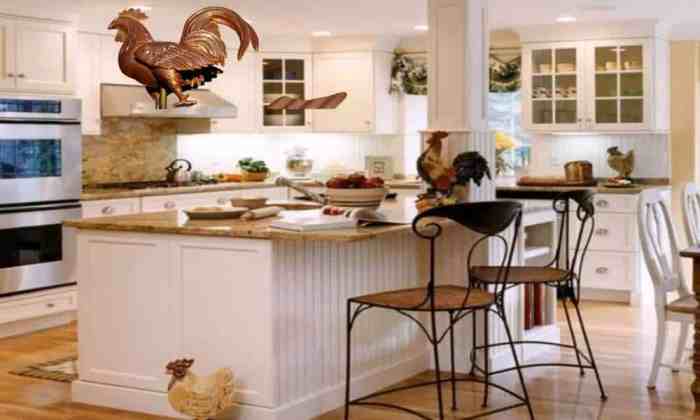 Rooster decor for kitchen