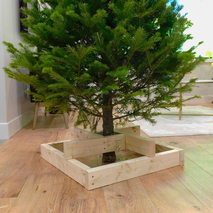 Artificial christmas tree stand diy