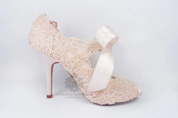 Wedding shoes for blush dress